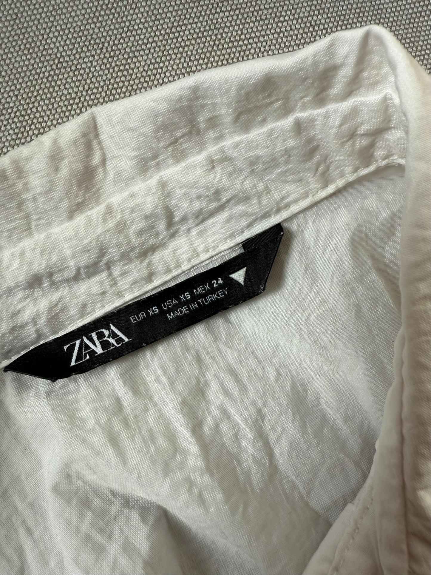 Chemise crop top blanche Zara 