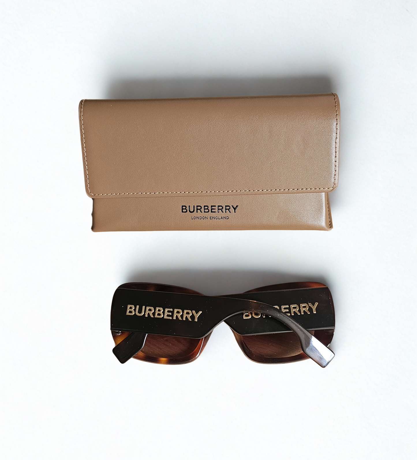 Lunettes de soleil Burberry Oversize